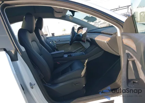 2023 Tesla Model Y Awd/Long Range Dual Motor All-Wheel Drive из США, поврежденный, VIN 7SAYGDEE2PA123417